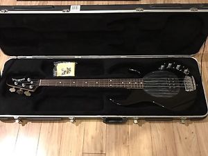 Music Man Stingray  Bass