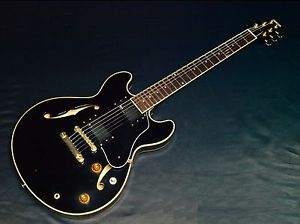 YAMAHA SAS-II Compact Semi Acoustic 1990's From Japan RARE VINTAGE