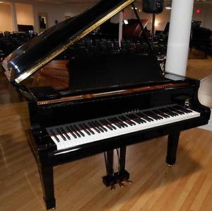 Yamaha C3, Grand Piano, Polished Ebony