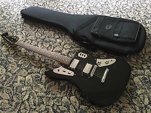 Fender Jaguar Special HH Black | Made In Japan | Nearly New Barely Used.