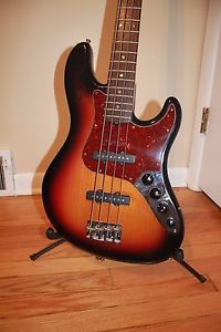 2006 Fender American Deluxe Jazz Bass "60th Anniversary"