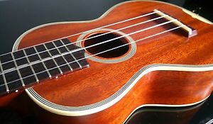 Kiwaya KTS-7 soprano ukulele