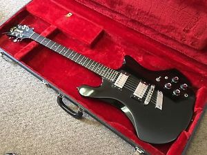 Vintage 1980 Guild S-300 Black Finish - Good Condition - Nice Patina
