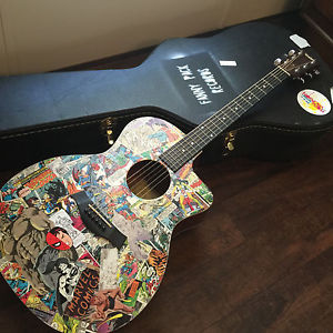 TAYLOR 214CE ACOUSTIC ELECTRIC COMIC GUITAR. GREAT CONDITION. CASE INCLUDED!