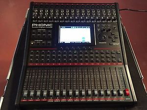 Mixer Digitale Phonic SUMMIT