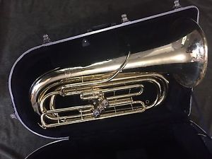 King Student Model 1135 3 Valve Tuba Bb With ABS Case