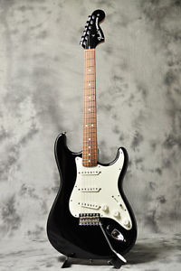 Fender USA FSR American Vintage 70 ST Matching Head Rosewood 2013 E-guitar