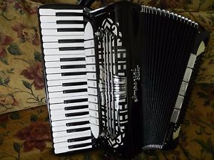 Imperial Chicago accordion