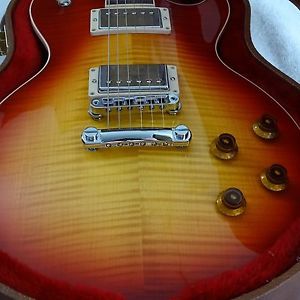 Gibson Les Paul Standard 2017 T Heritage Cherry Sunburst Electric Guitar