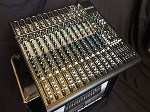 Mackie 1642VLZ Analog Audio Mixer 16 Channel 4 Bus