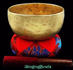 Antique Tibetan Singing Bowl: Thado 6 3/4", circa 18th century, A#3 & E5. VIDEO