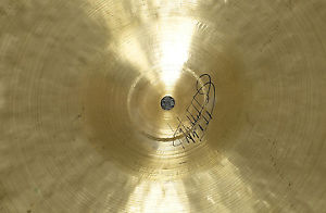 K Zildjian Istanbul 18" Med Crash Cymbal...NICE!!