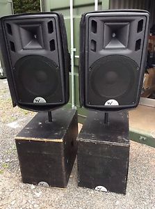 W AUDIO ACTIVE PA 2200w Rms. 2x Dsr15a, 2x Wsr115p Inc Poles. Used