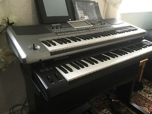 2015 Korg Ultimax PA900 & Alesis Q61 Keyboards (organ) & Pedals