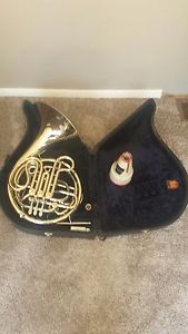 1960s conn 8d double valve nickel-silver plated french horn. Everything works