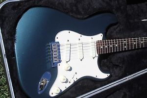 Fender Stratocaster Plus 1991 Gun Metal Blue VG condition
