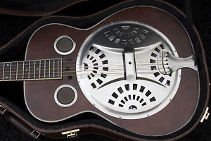 Dean DISTRESSED Spider Resonator Guitar RESSAO inc. Hard Case *FREE POSTAGE*