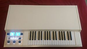 mellotron m4000d