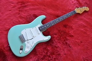 Fender American Vintage '62 Stratocaster Thin Lacquer Surf Green w/hardcase/512