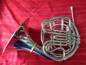 French Horn - Hans Hoyer 6802 Heritage (Kruspe Style 6802)