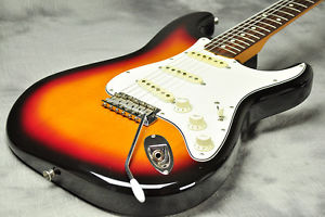 Fender Japan ST62-53 3-Tone Sunburst 1993-1994 Electric Guitar Rare Soft Case