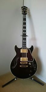 Ibanez Artstar AM200 - made in Japan semi-accoustic guitar with hard case