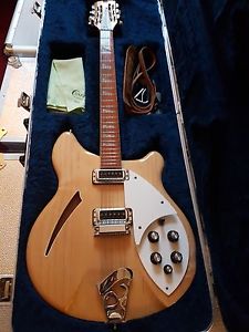 Rickenbacker 360/12 MG with Ricky Hardcase 2000 Mapleglo