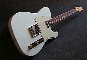 New Fender Classic Player Baja Telecaster Faded Sonic Blue