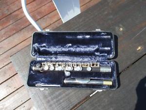 Selmer USA PC 300 Piccolo W/ Case VERY NICE PC300