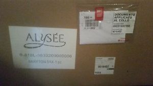 Sax baritono Alysée nuovo comprato un mese fa e mai usato.