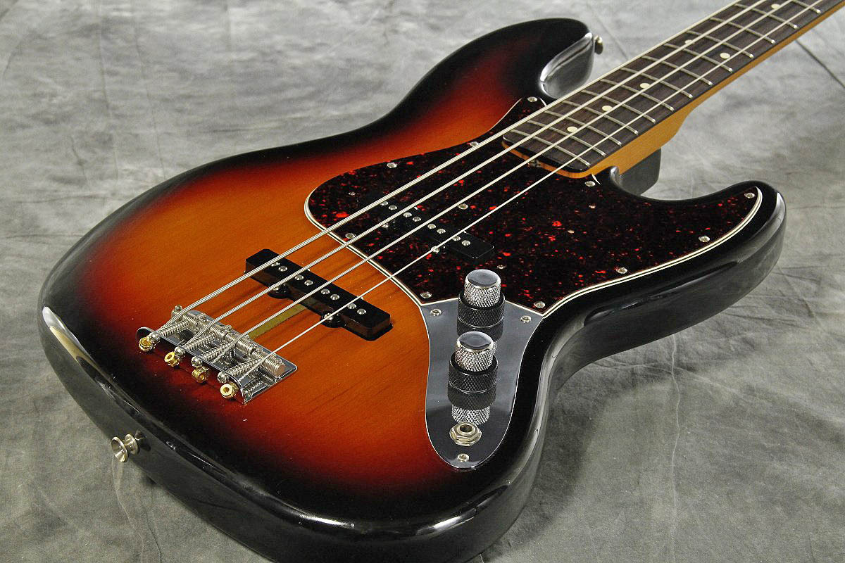 Used Fender USA / AMERICAN VINTAGE 62 Jazz Bass 2KNOB 3-Color Sunburst / fender