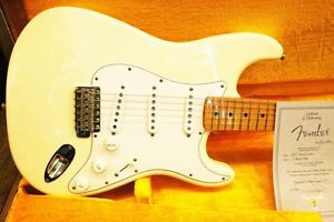 Fender Custom Shop 1967 Stratocaster N.O.S w/hardcase/512