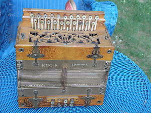 EARLY 1900'S RARE ADREAS KOCH /HOHNER 2 ROW FANCY BUTTON ACCORDIAN KEY A & D