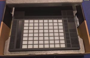 Ableton Push 2 - DAW Controller MIDI Control Surface In Excellent Condition CIB