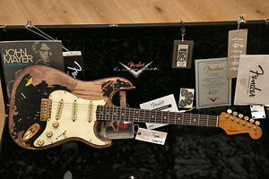 Masterbuilt Limited Edition CS Black One Stratocaster