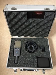 AKG C414 XLS - Large Diaphragm Condenser Microphone