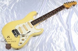 Fender USA 1984 Elite Stratocaster Arctic White/Rose Used Guitar F/Ship'g #Rg35