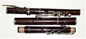 Antique METZLER LONDON Rosewood Flute 8 silver keys