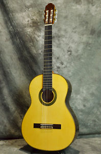 Used Classic Guitar ARIA  / A-100S