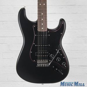 New Fender Special Edition Standard Stratocaster HSS Noir Satin Black