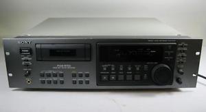2X SONY PCM-R700 Digital Audio Tape DAT Player Recorder Decks 0300 0749 DH