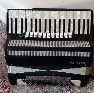 Accordion Polytone (Stradavox) 4/5 Reed Double T. Chamber