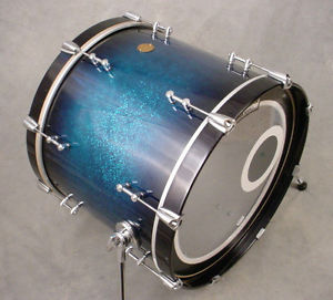 GRETSCH NEW CLASSIC MAPLE 20x16 OCEAN BLUE SPARKLE BURST  VIRGIN BASS KICK DRUM