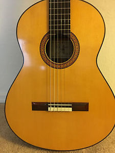 Bruné Concert Classic Guitar