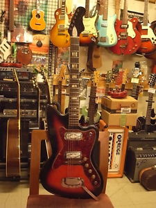 Silvertone Model1478 New  w/ Gigbag