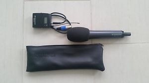 Sennheiser EW135P-G3 Handheld Wireless Camera Mic Kit (A-Band) case