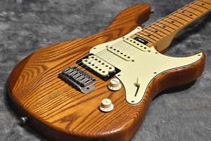 YAMAHA Pacifica904sf Natural Finish, Electric guitar, y1311