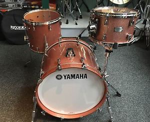 Yamaha Absolute Maple Hybrid 3-Piece Shell Pack In Champagne Sparkle Drum Kit