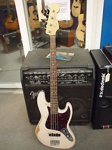 Fender Flea Jazz Bass - Shell Pink, Road Worn- Demo Model