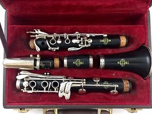 Beautiful Buffet Germany E-11  E11 Wood Clarinet !!! Plays Great! New Pads
